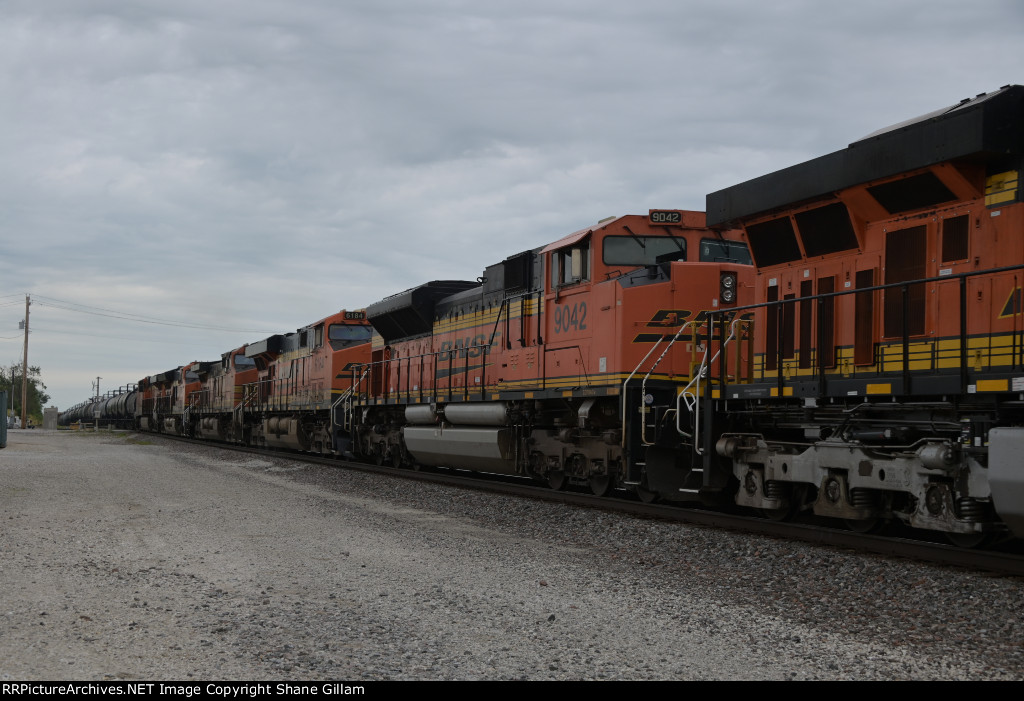 BNSF 9042 Roster shot